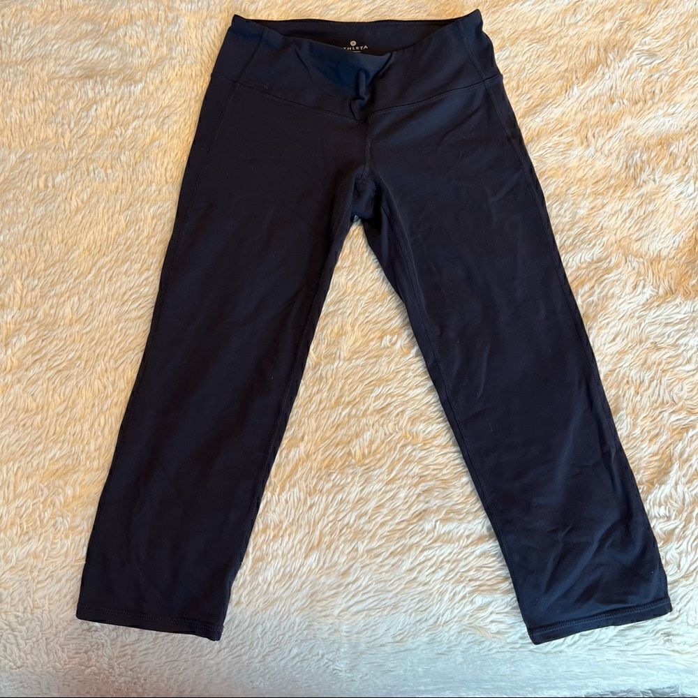 Athleta cropped leggings   